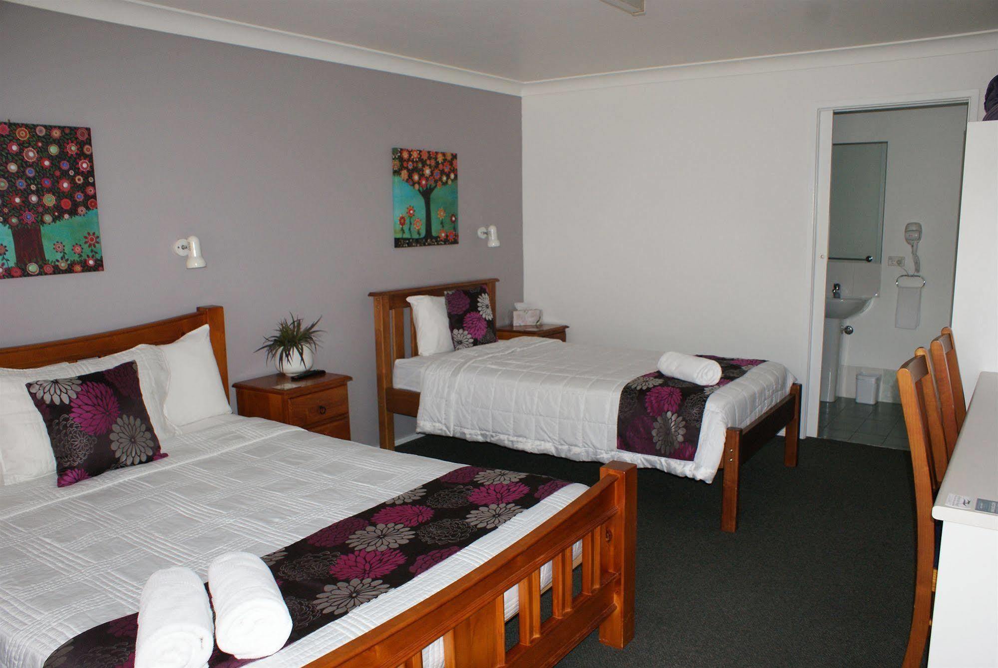Karuah Riverside Motel Extérieur photo